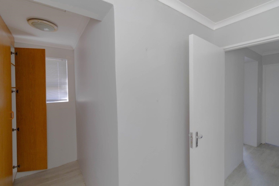 4 Bedroom Property for Sale in Onrus Western Cape